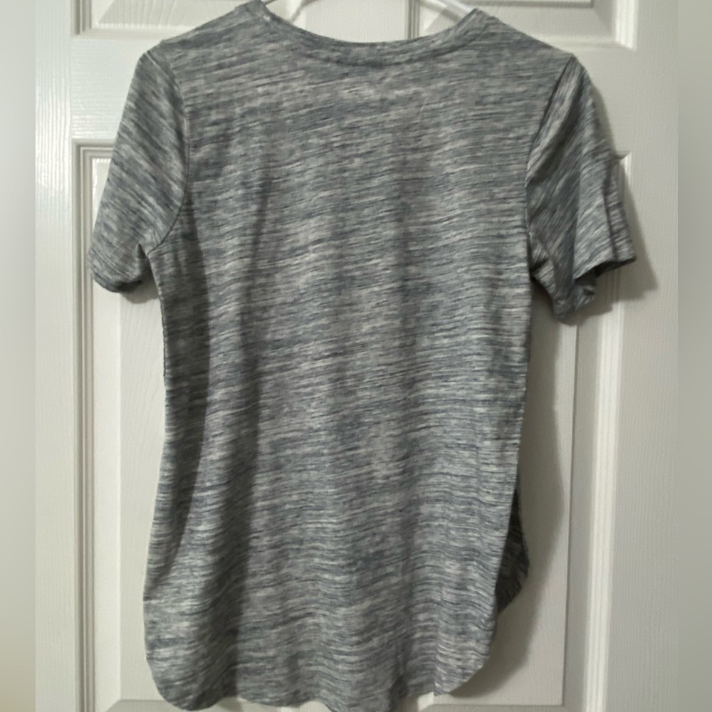 ‘47 Brand Boston Red Sox Heather Gray Top Size Small - Picture 2 of 4